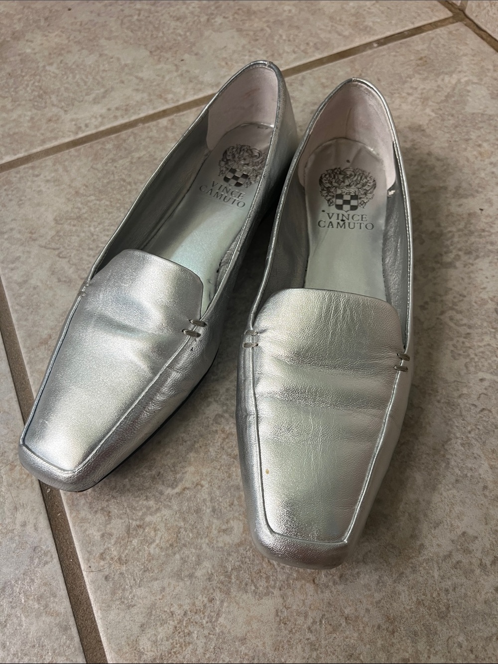 Vince Camuto Metallic Silver Leather Square-Toe Loafers size 7